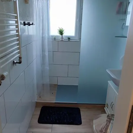 Milans Eck Apartamento Schwienau